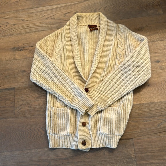 Vintage wool Tan Cable Knit Cardigan with leather buttons by preferred stock - Picture 14 of 15